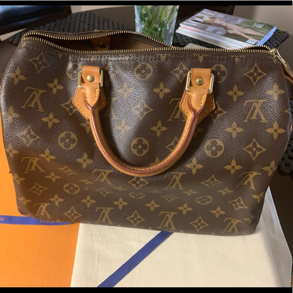 SOLD Louis Vuitton authentic Monogram Speedy 30